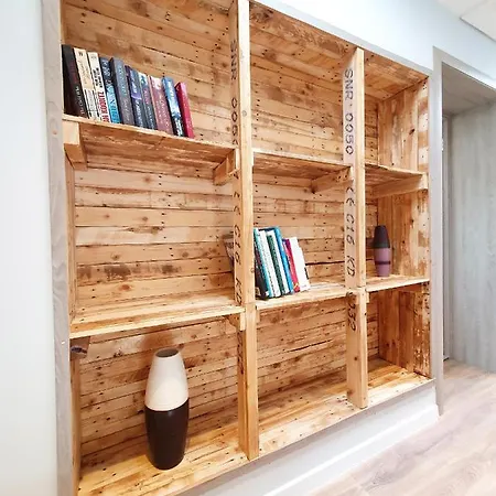 Stunning Modern Cottage/parking Free/wifi 别墅 戈尔韦